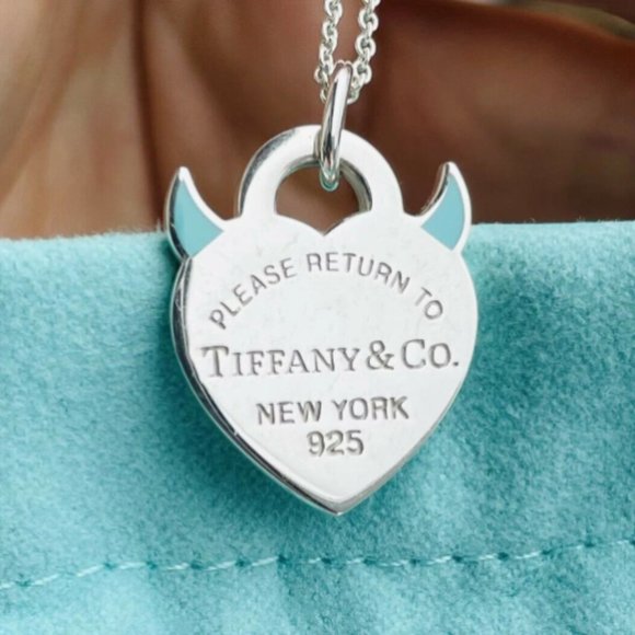 RARE Tiffany & Co Return to Tiffany Sterling Silver and Blue Enamel Devi… - Picture 1 of 3